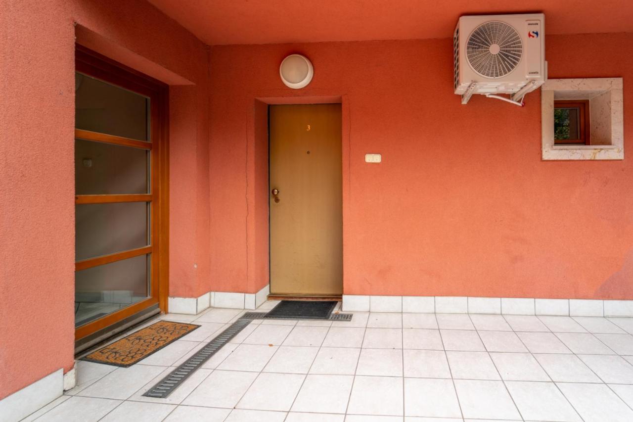 Romantic Studio Secret Garden Budapest Luaran gambar