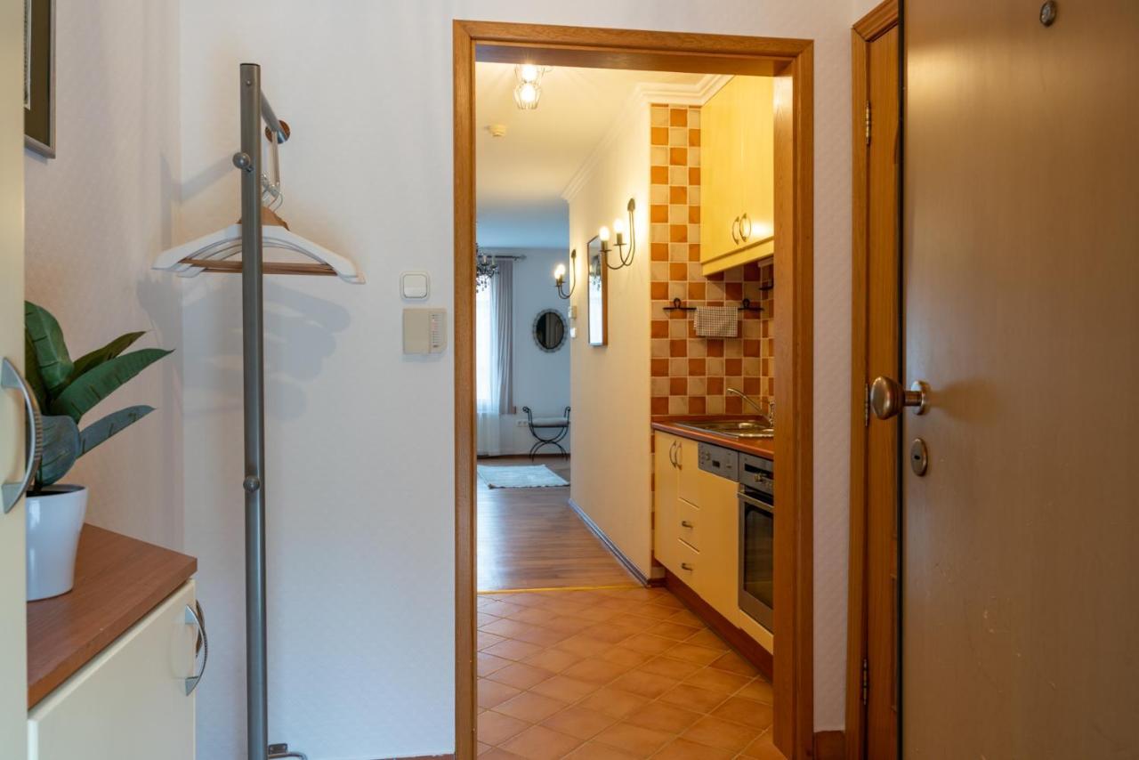 Romantic Studio Secret Garden Budapest Luaran gambar